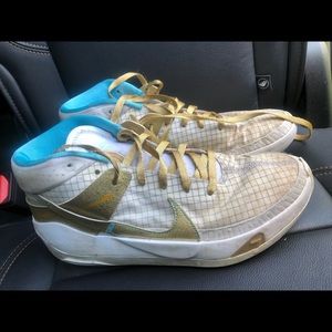 Nike Men’s Sneakers